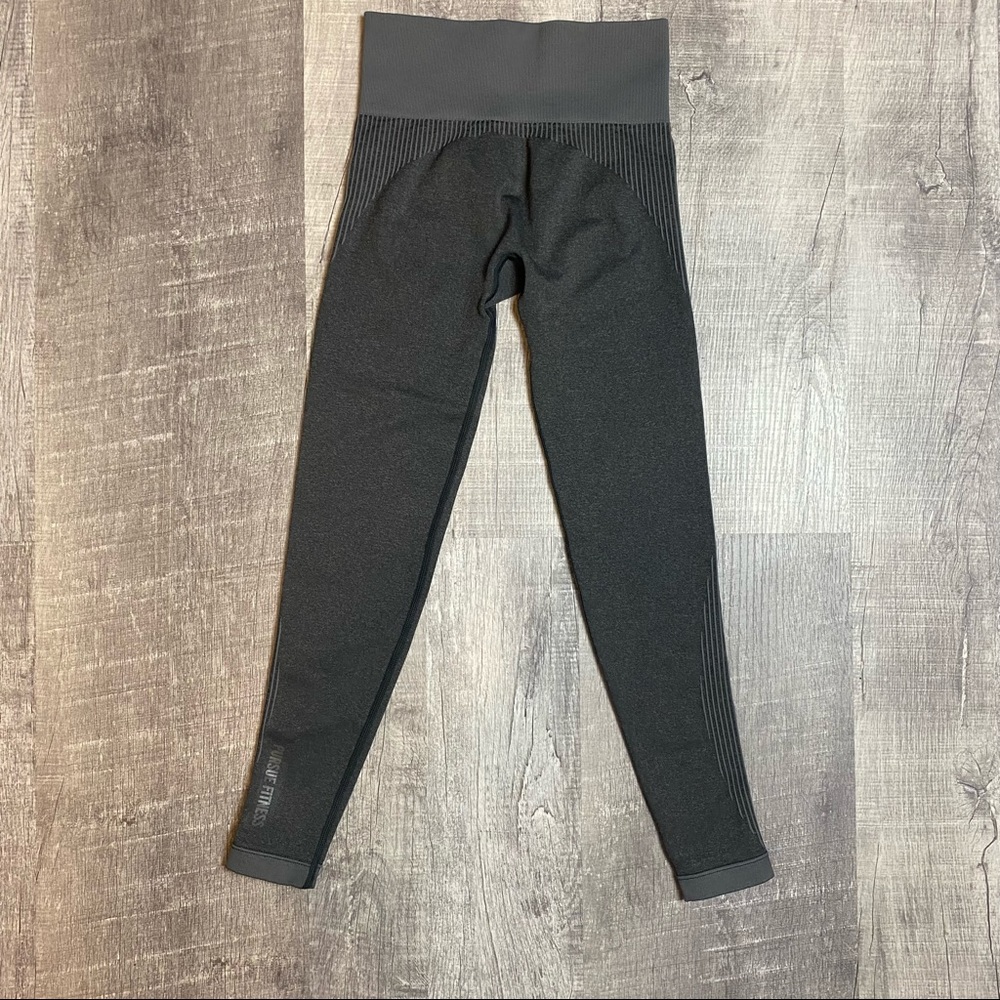 Pursue Fitness women’s leggings size small